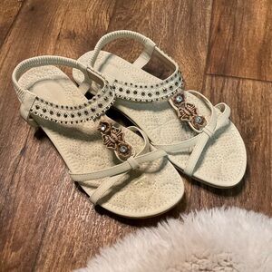 Alicegana Womens 11 Sandals Shoes Comfort Walking Non Slip Jeweled Bohemian Flat